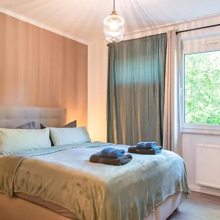 Smart & Cozy Apartment - Balkon, Netflix, Nespresso Chemnitz Exterior photo