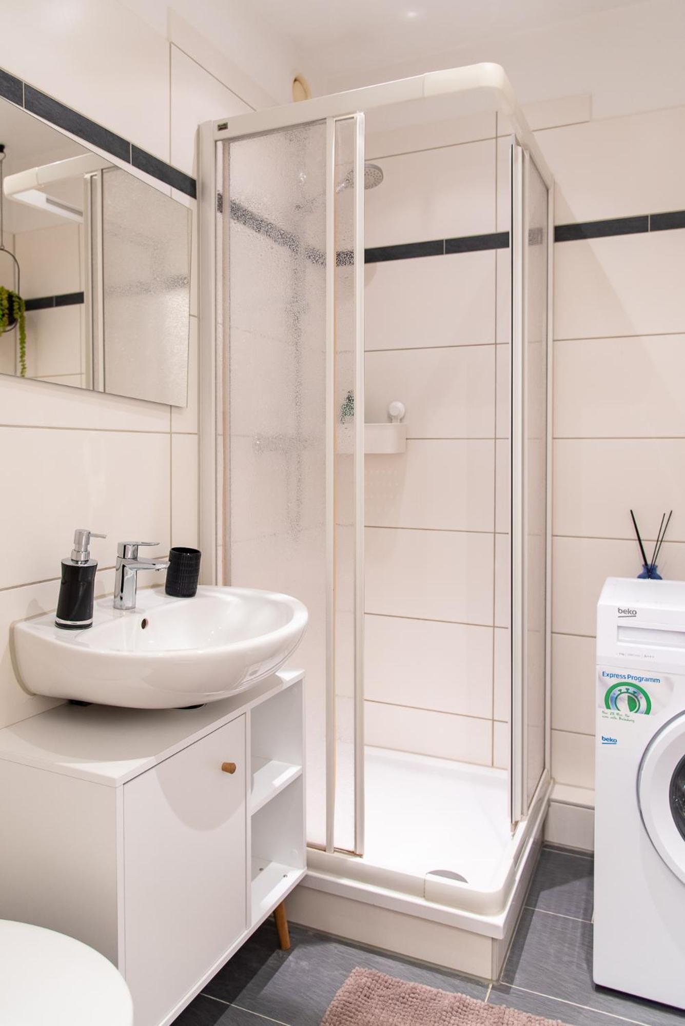Smart & Cozy - Balkon, Netflix, Nespresso * Chemnitz